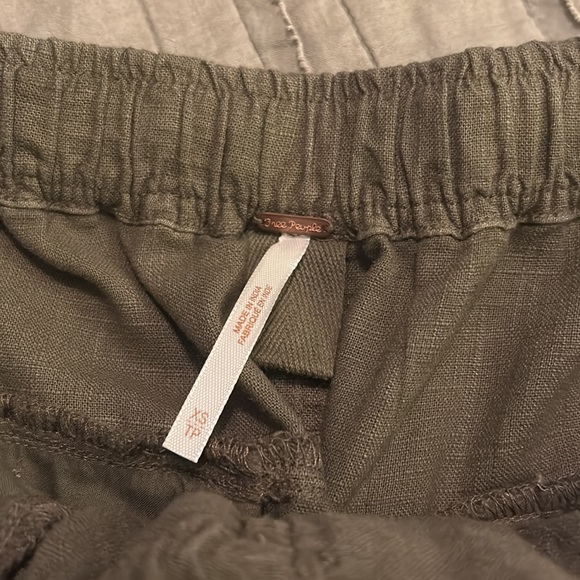 Free People Rock and Crop It Linen Cargo Pants - Picture 10 of 16